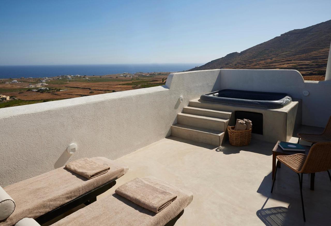 Danae Suites Santorini Oia  Exterior photo
