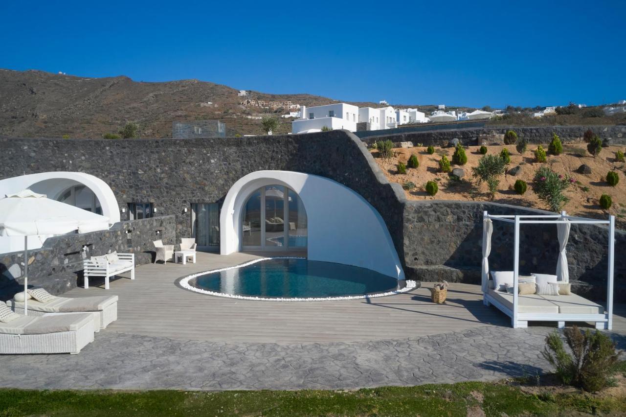 Danae Suites Santorini Oia  Exterior photo